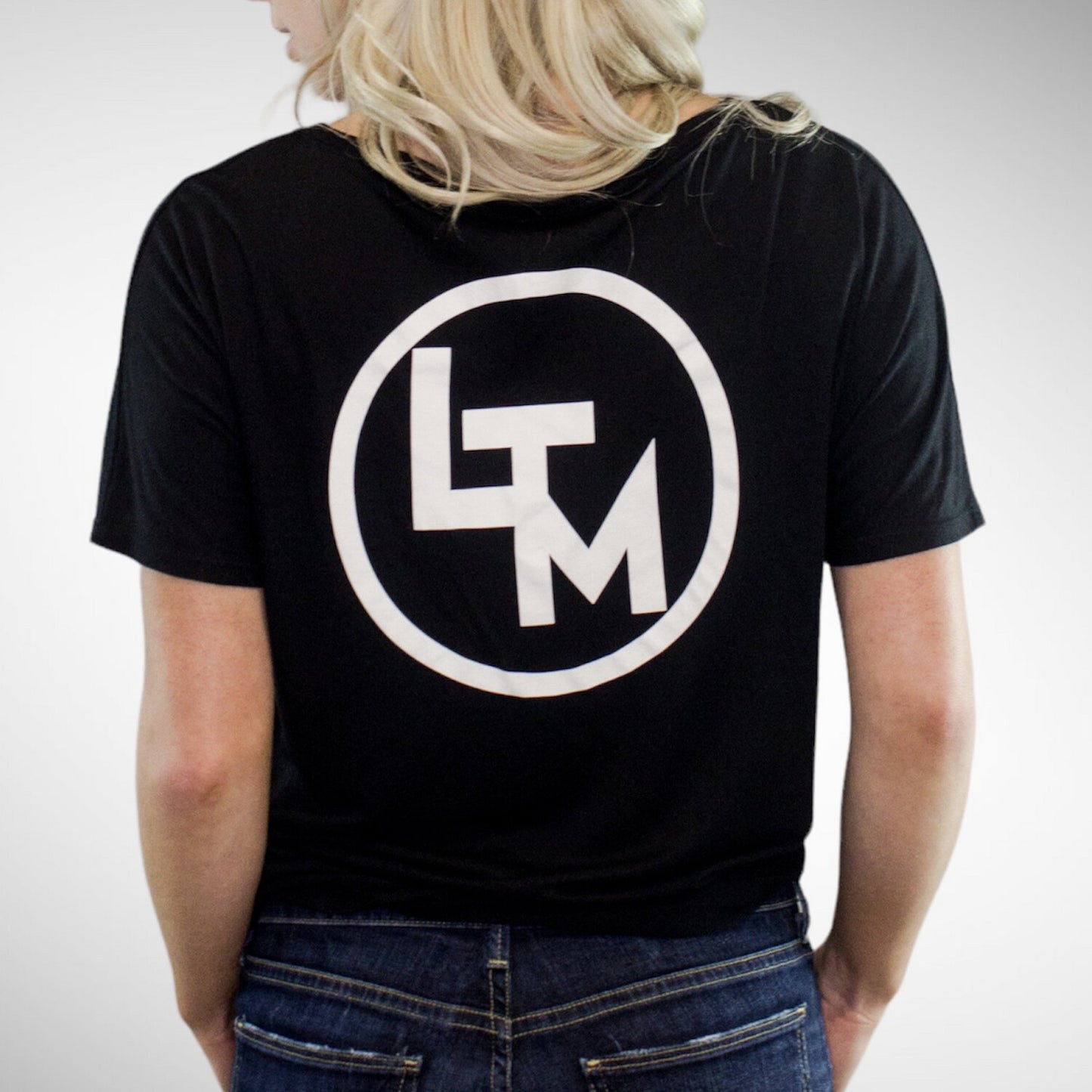 LTM RELAXED FIT V-NECK TEE